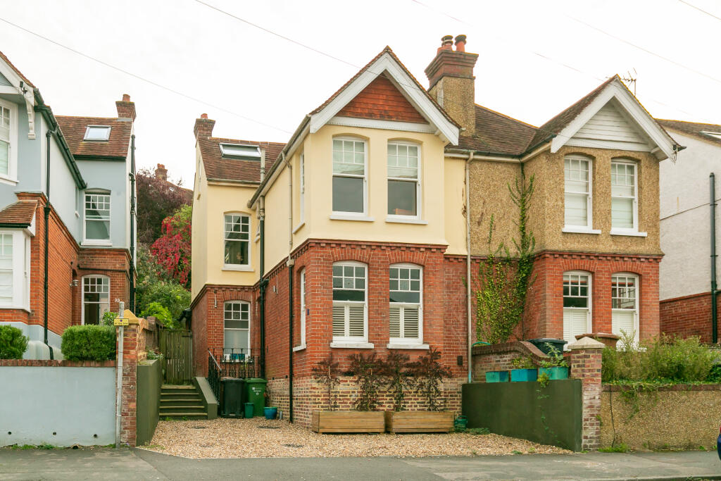 Main image of property: Wodeland Avenue, GU2