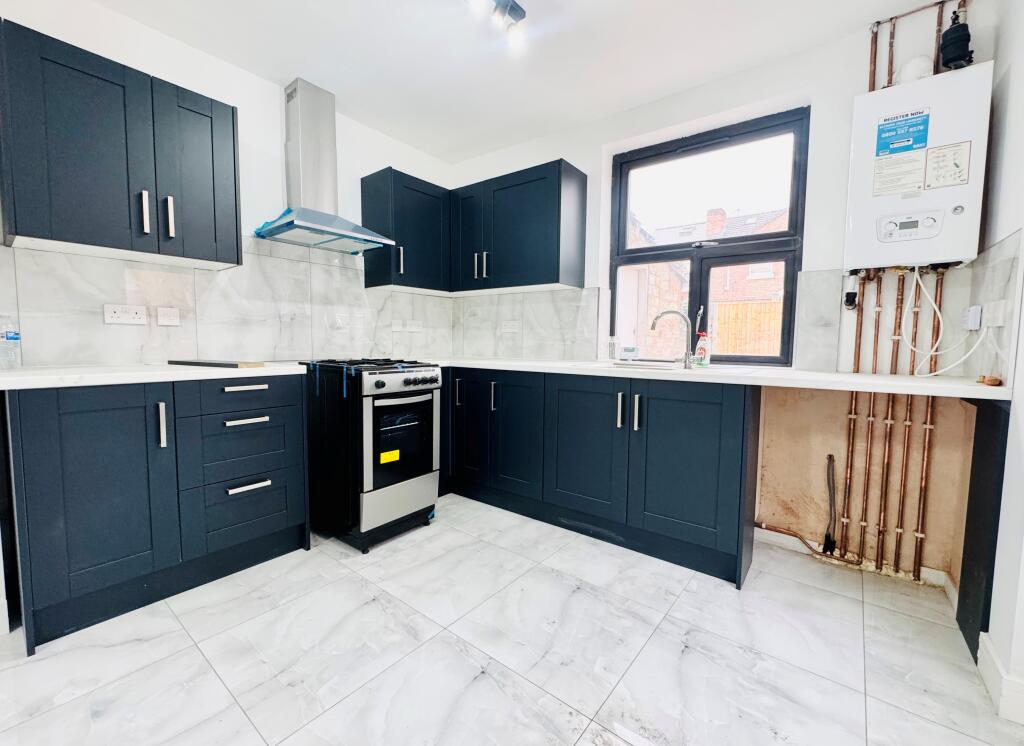House in Derby - View 4