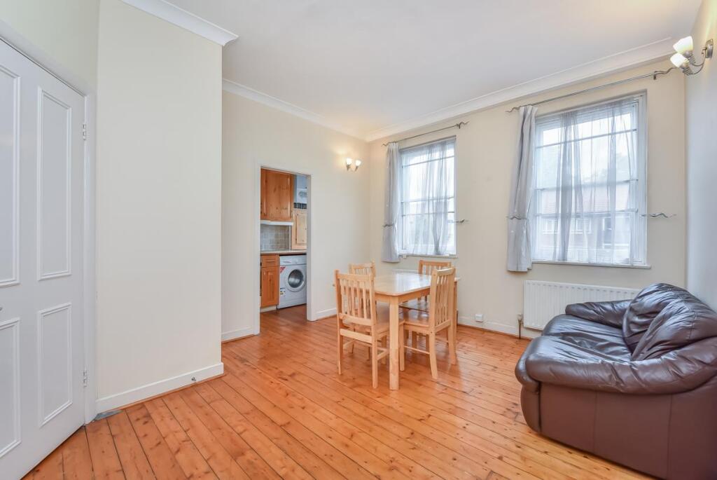 Main image of property: Wandsworth Road, Clapham, SW8