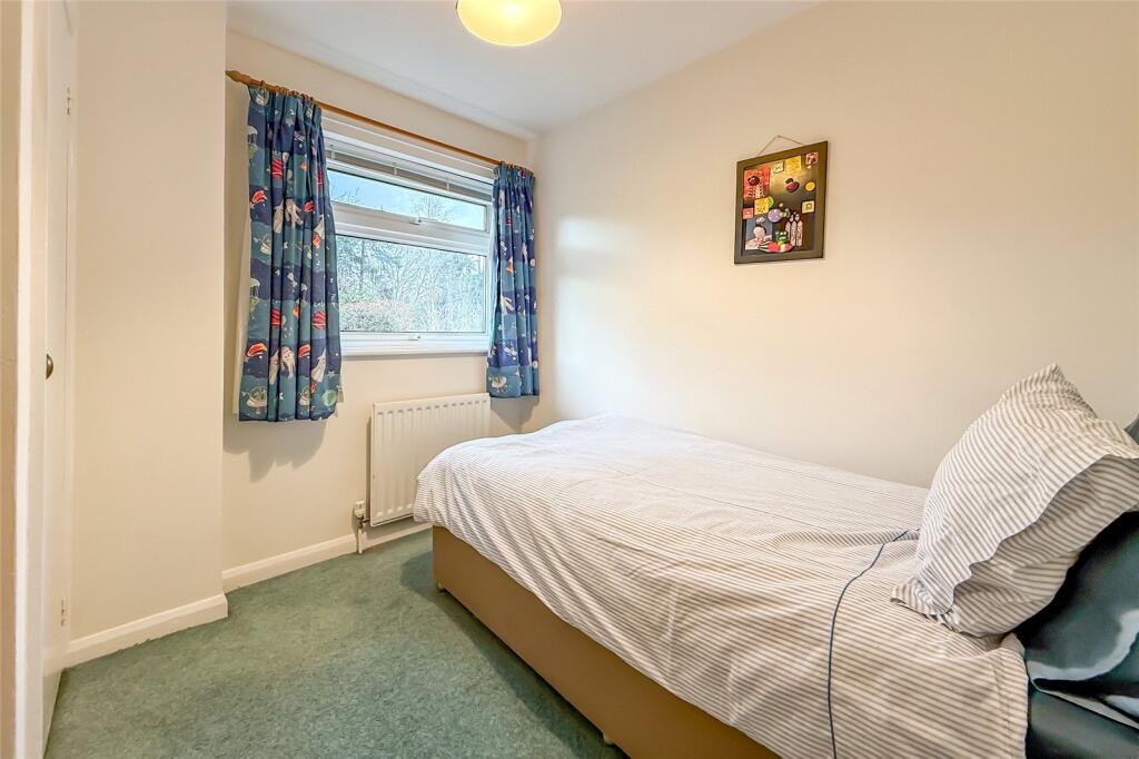 Additional image 12 of Aplins Close, Harpenden, Hertfordshire, AL5