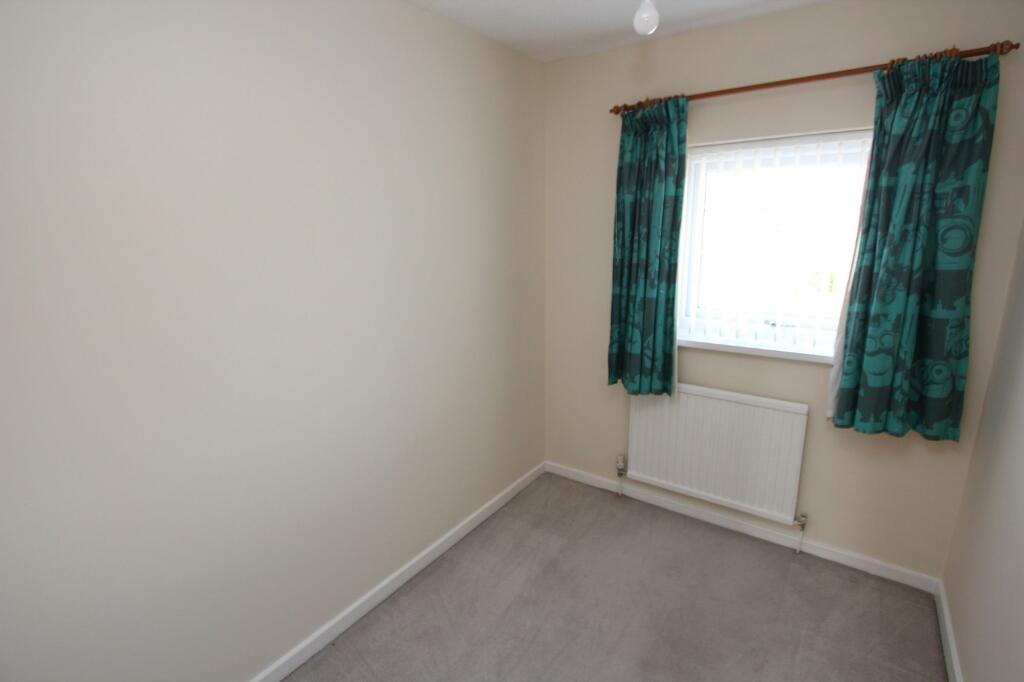 32, Monmouth Way, Boverton, CF61 photo 4