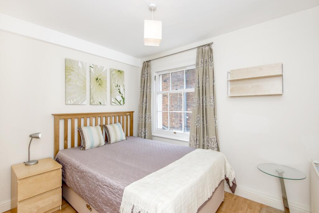 Apartment in Oxford - View 2
