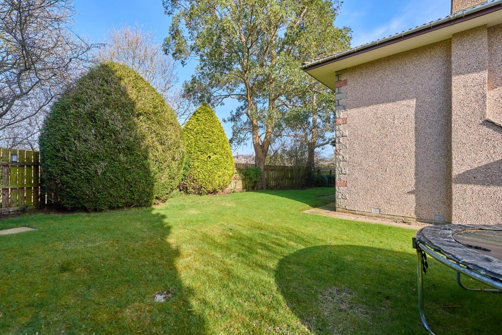 Additional image 39 of Queens Den, Aberdeen, AB15