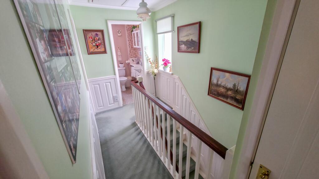 House in London, Royal Borough of Greenwich - More