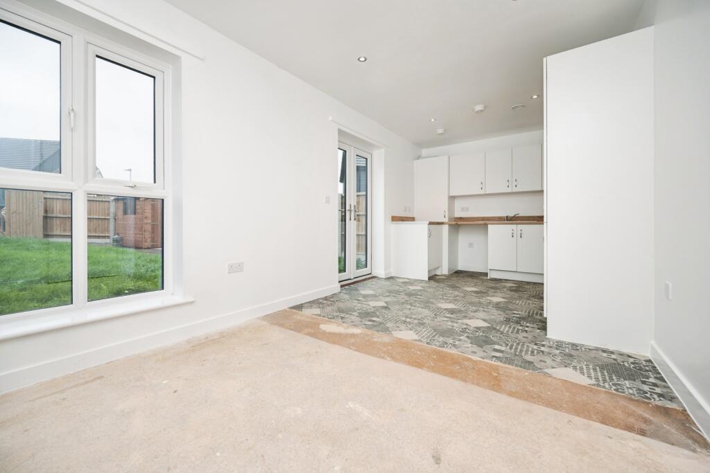 House in Redditch, Worcestershire - More