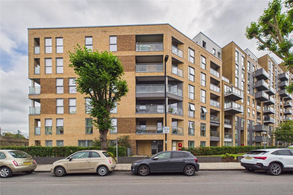 Main image of property: Loughborough Park, London, SW9