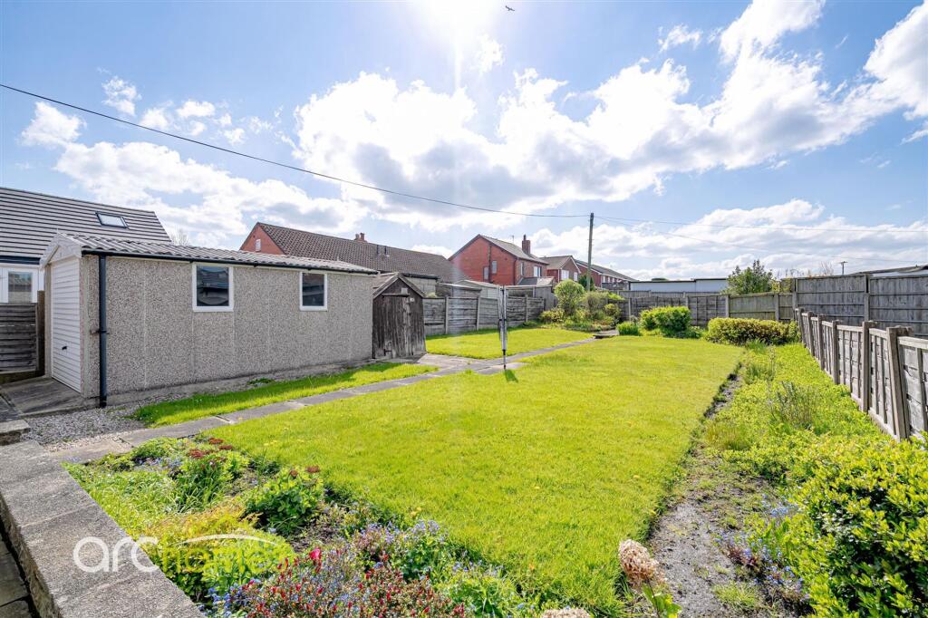 House in Wigan, Hindley Green - View 4