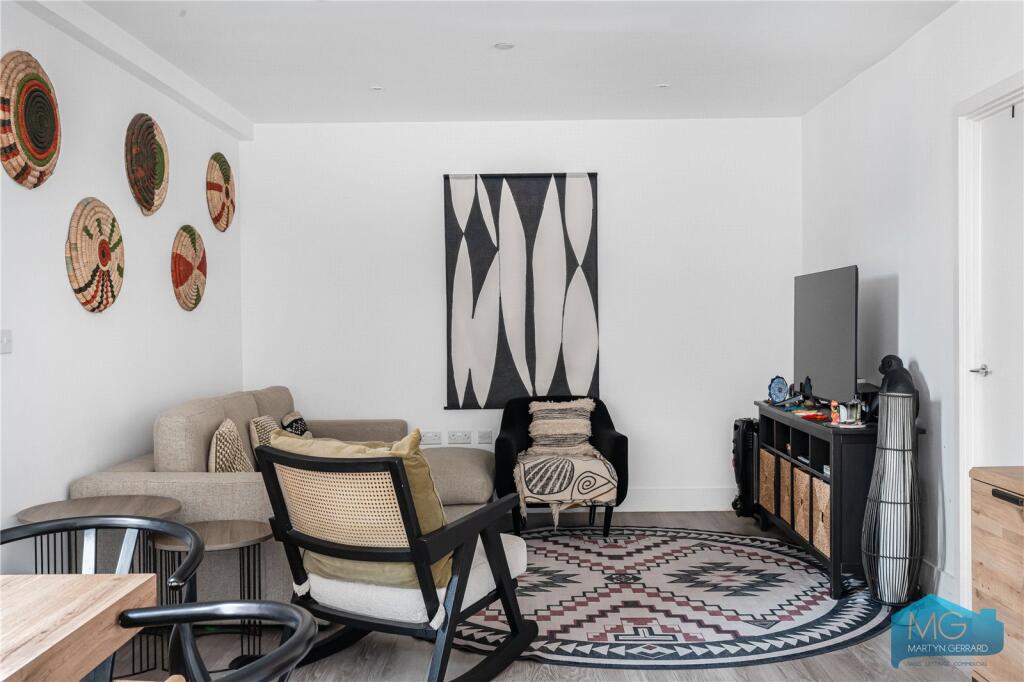 Main image of property: Edgewood Mews, London, N3