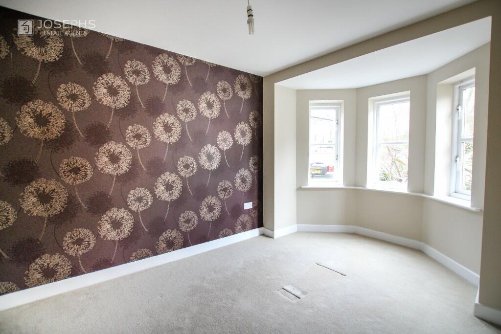 House in Bolton - View 3