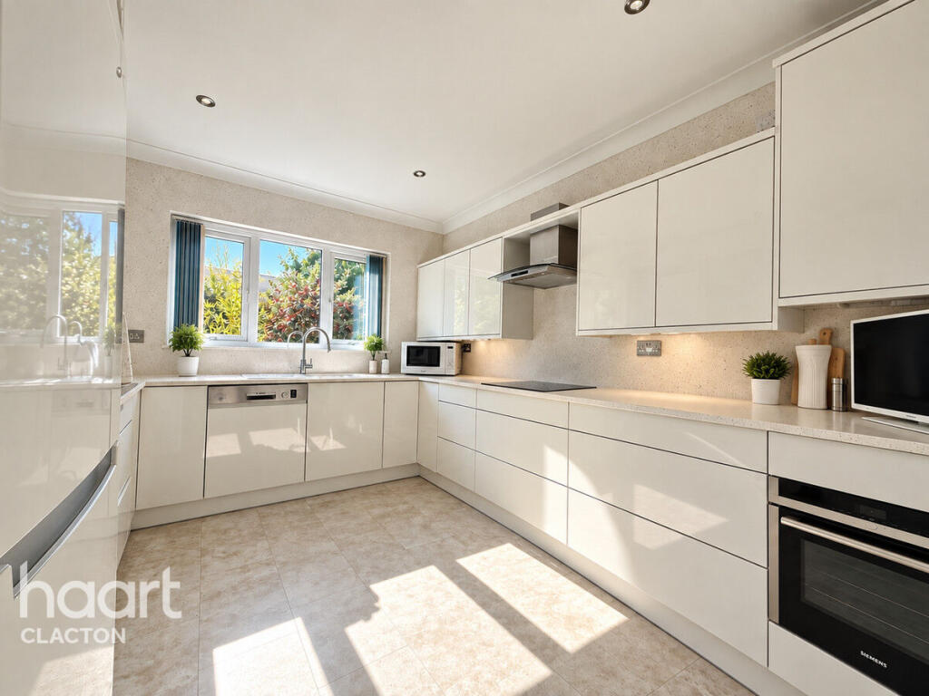 House in Colchester - View 5