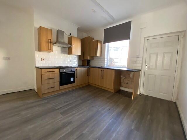 House in Burnley, Rose Hill - View 4