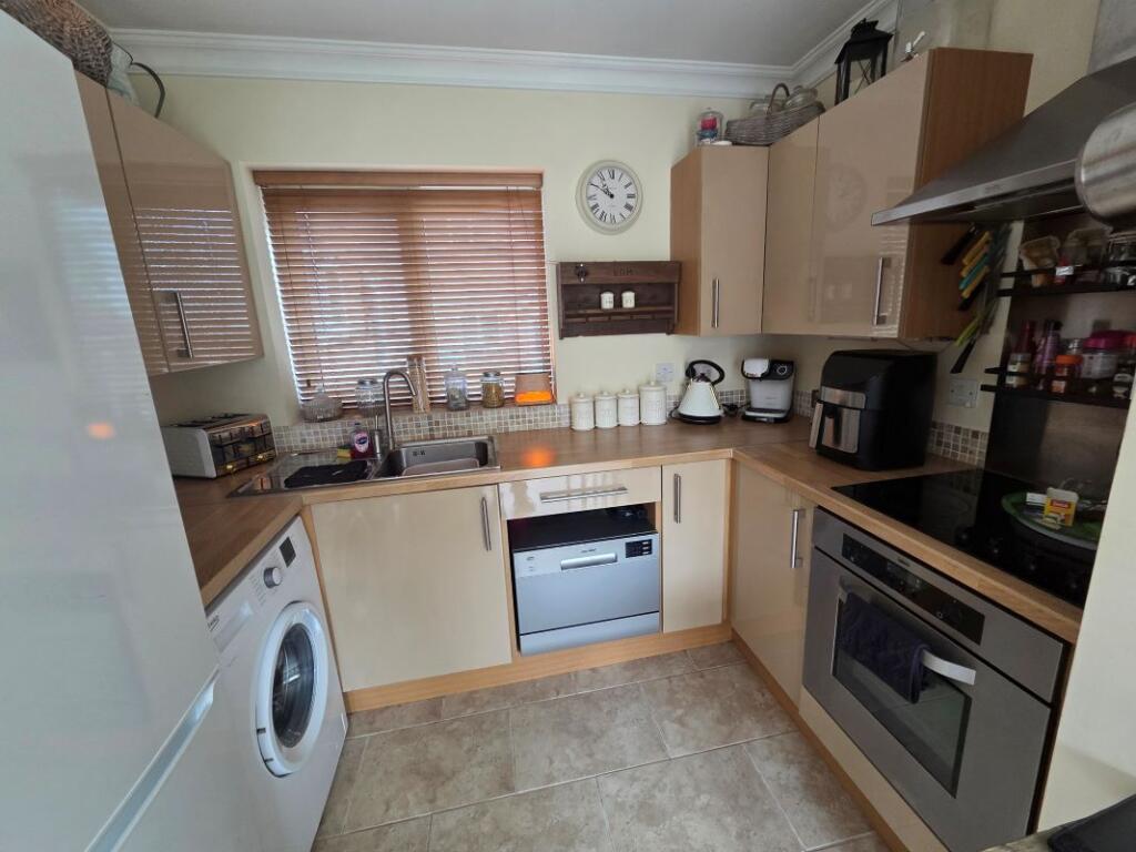 Additional image 101 of Oak Court, Harrison Road, Four Oaks, Sutton Coldfield, West Midlands, B74 4JL