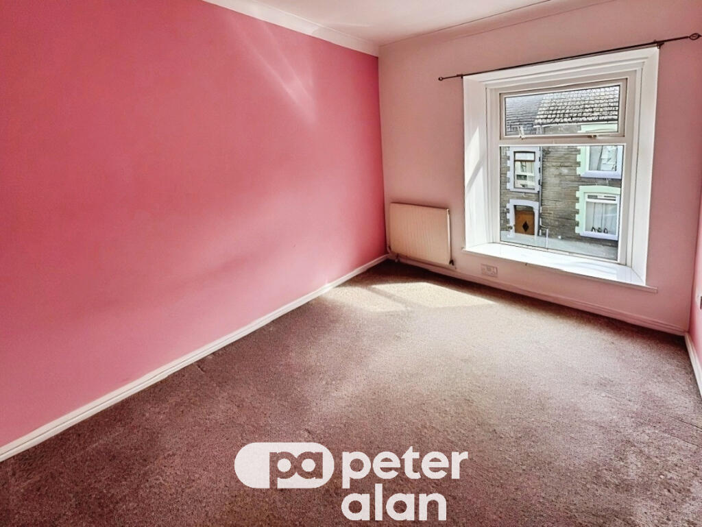 House in New Tredegar, Brithdir - View 5