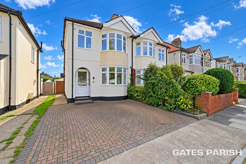 3-bed semi-detached on Westbury Terrace, Upminster, RM14, £550,000