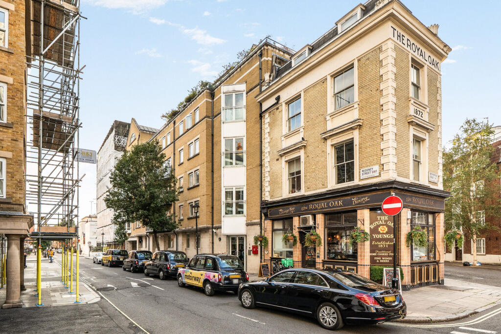 Apartment in London, Westminster, Millbank - More