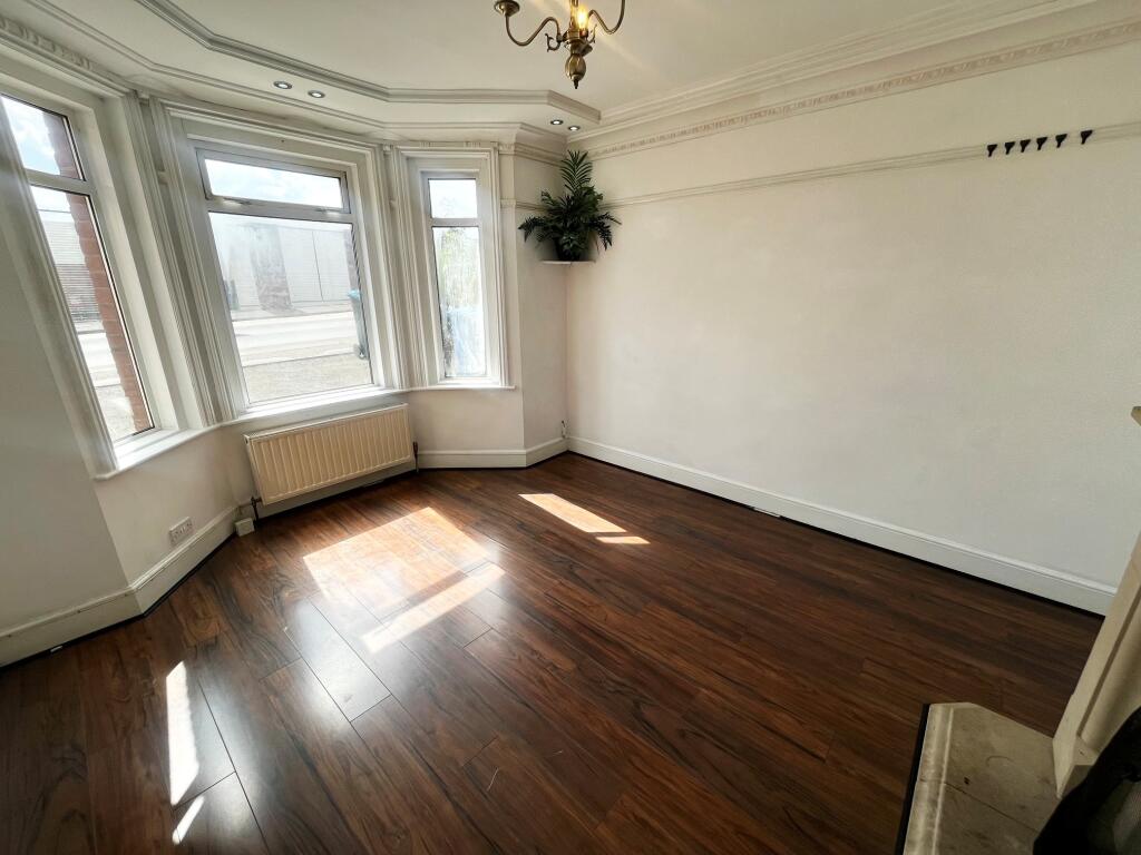 House in Poole - View 3