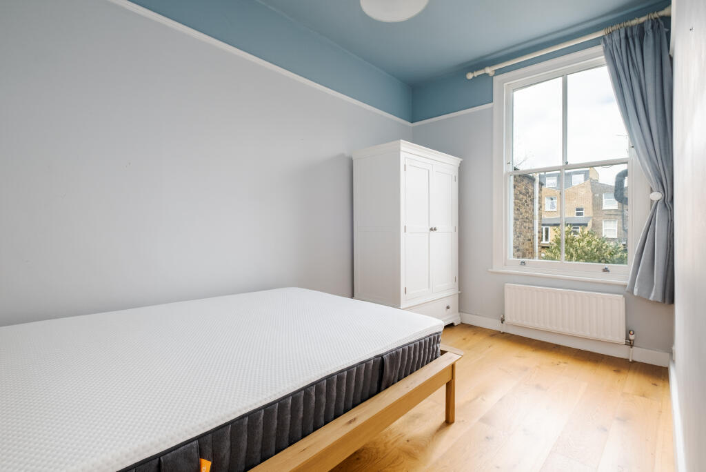 Caedmon Road, London, N7 - More