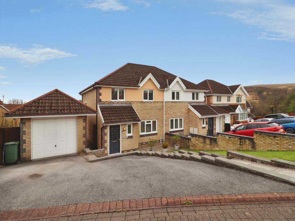 Main image of property: Swyn Y Nant, Tonyrefail, Porth