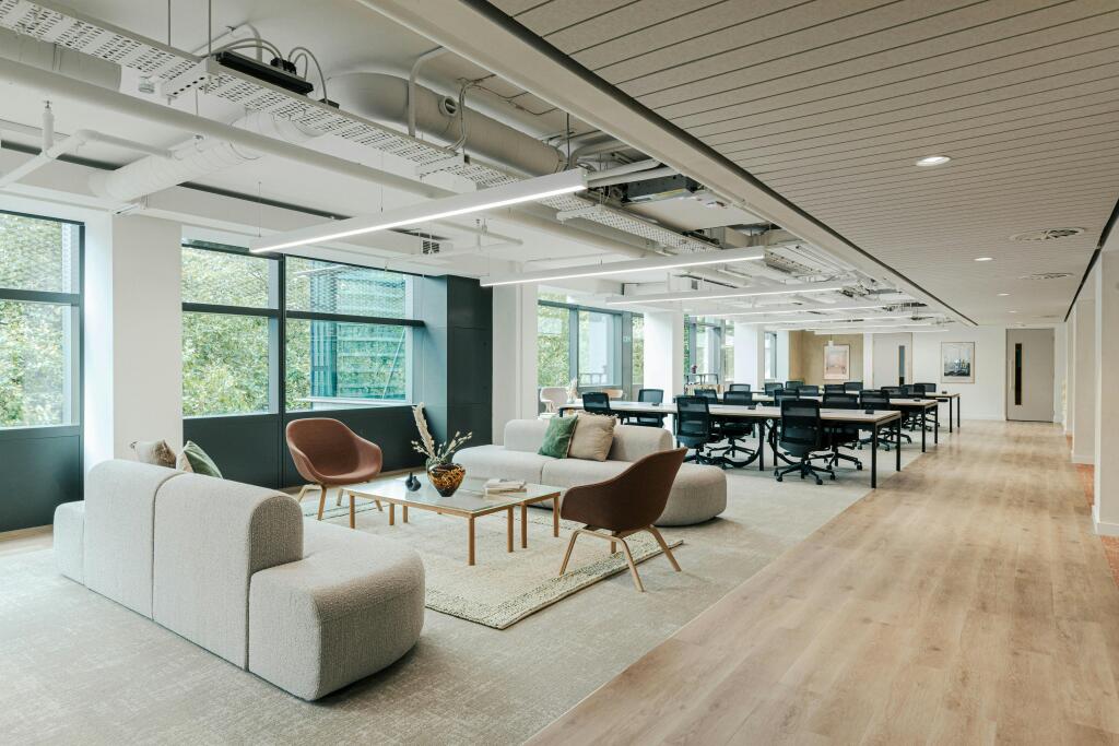 65c56a71bceca8ec02249a0bbb49a635-bower-building-floor-427.jpg