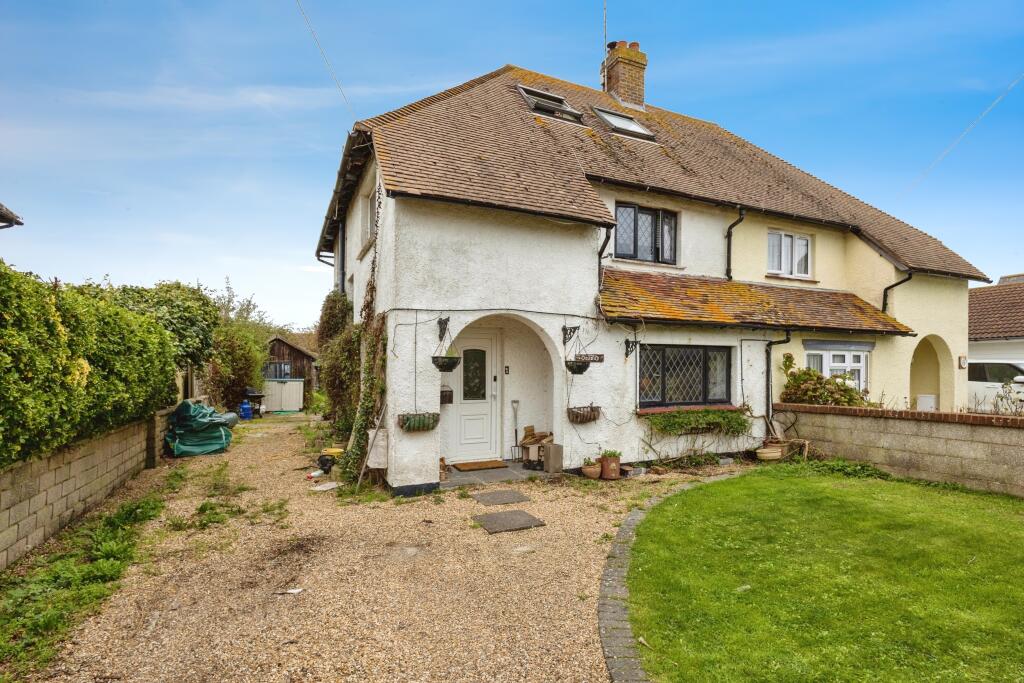 Main image of property: Longlands Road, East Wittering, Chichester, PO20