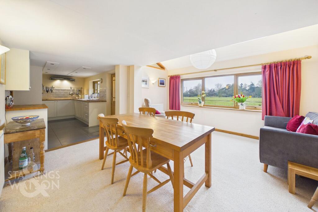 House in Norwich - View 3