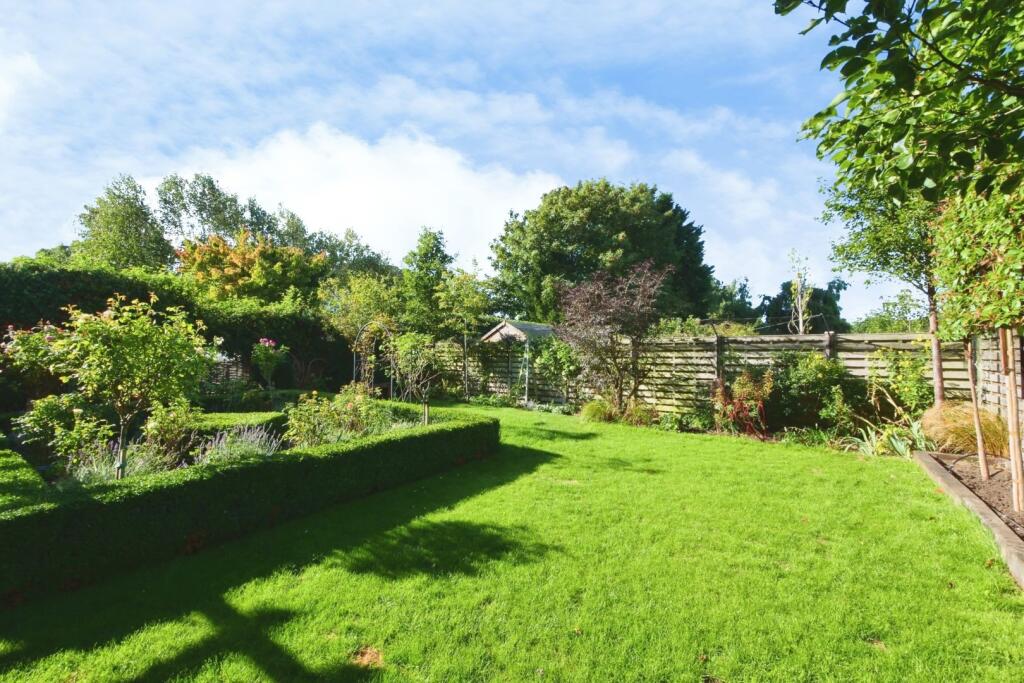 House in York - View 4