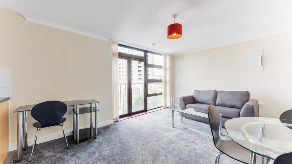 Apartment in London - View 5