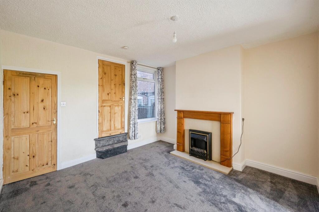 House in Rotherham, White City, Maltby - More