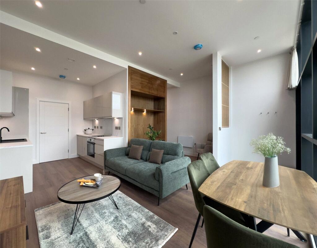 Main image of property: The Aquitania,West Waterloo Place, L3