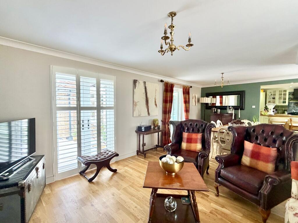 House in Bexhill-on-Sea, White Hill - View 4