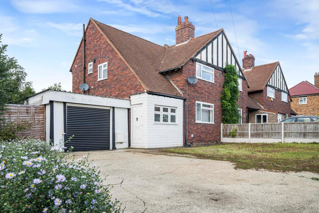Main image of property: Cuff Crescent, Eltham, London, SE9