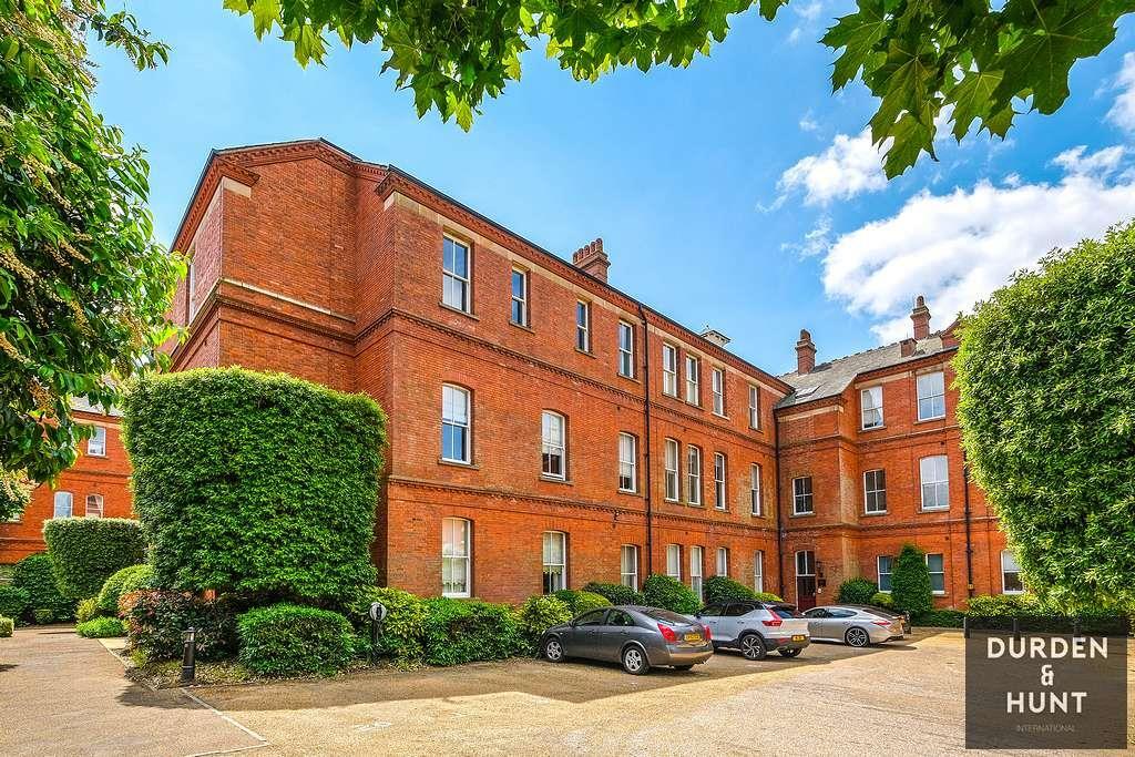 Main image of property: Rosebury Square, Woodford Green, IG8