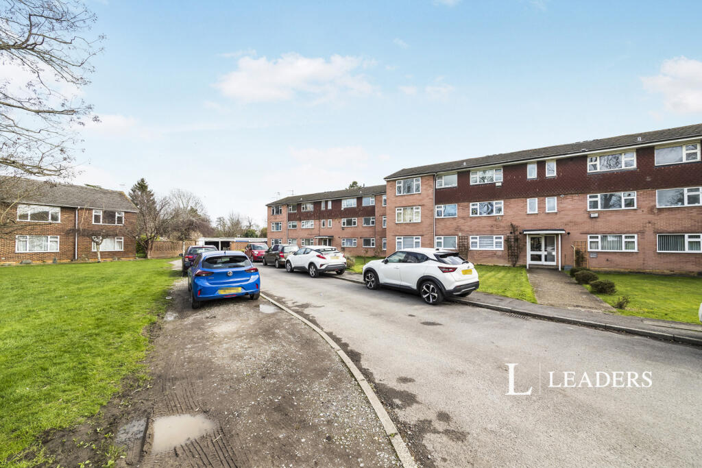 Main image of property: Le May Close, Horley, Surrey, RH6