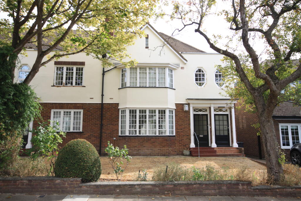 Main image of property: Lock Chase