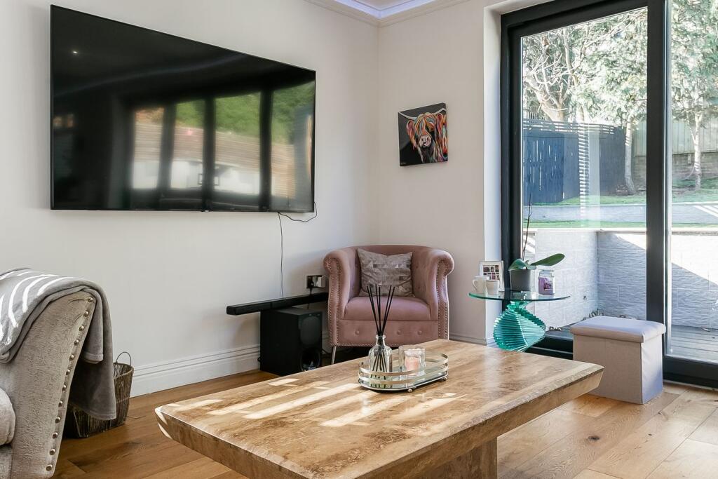 House in Edinburgh, Northfield/Willowbrae - View 5