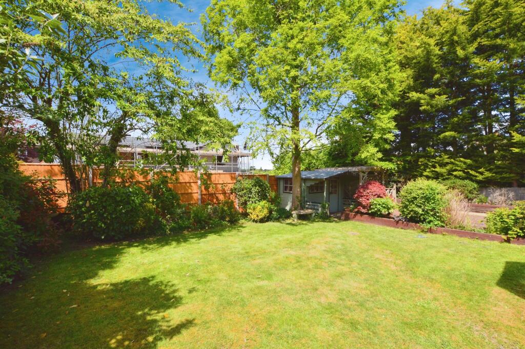 Additional image 16 of Carpenders Close, Harpenden, AL5