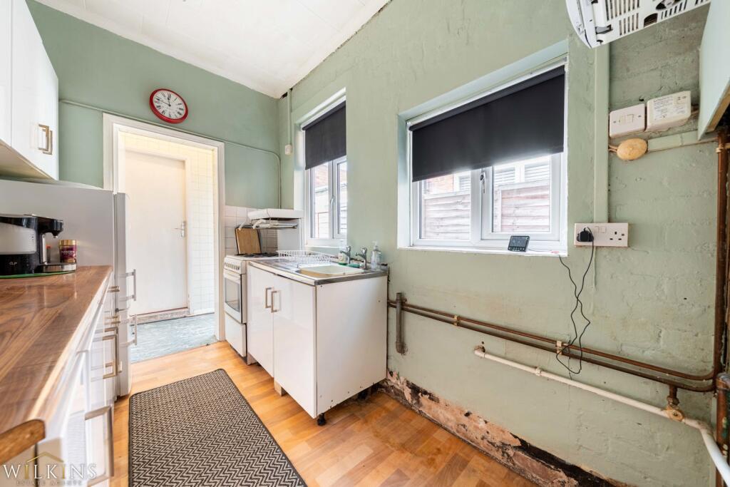 House in Sutton Coldfield, Maney - More