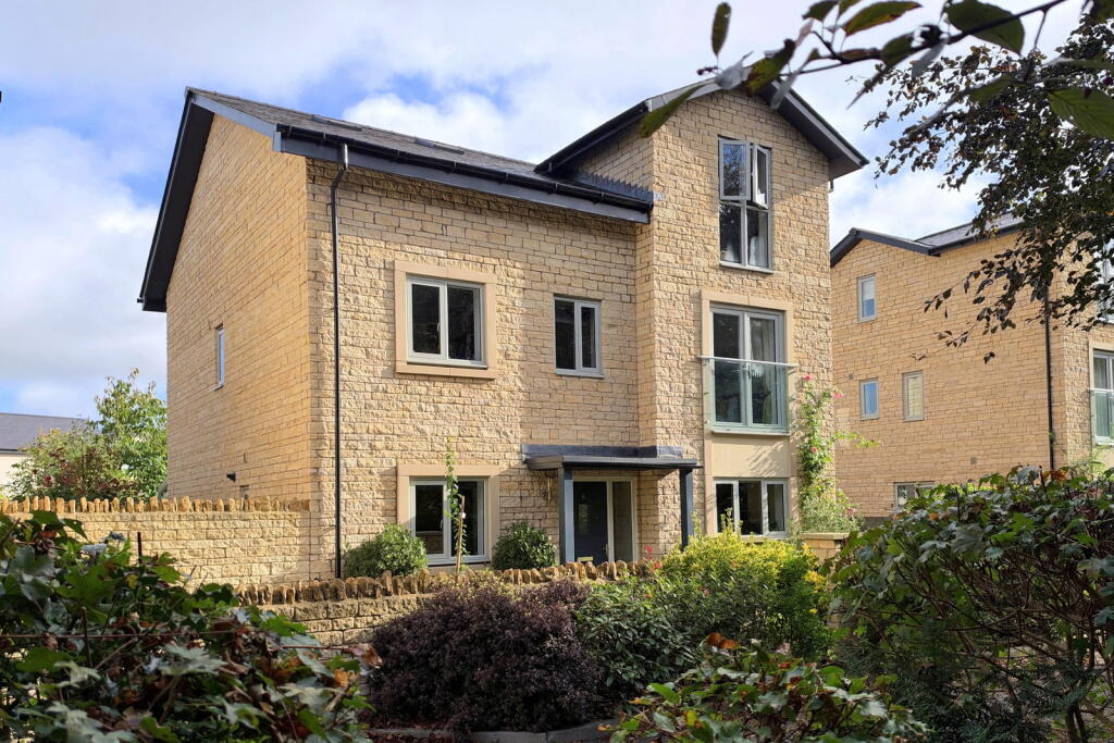 The Furlong, Lansdown