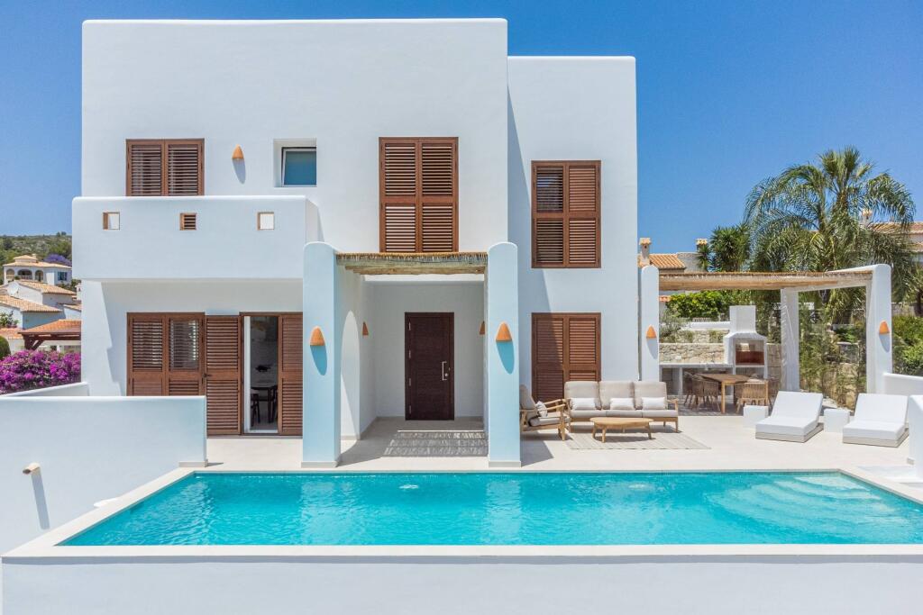 Main image of property: Valencia, Alicante, Pedreguer