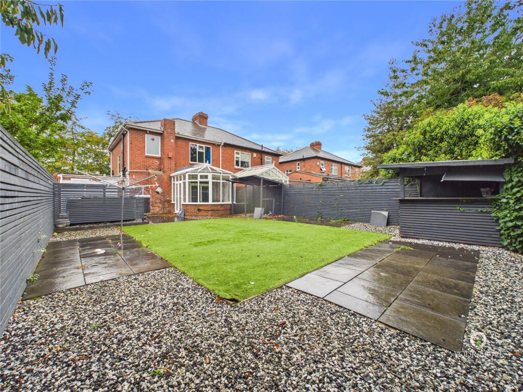 House in Newcastle upon Tyne - View 5
