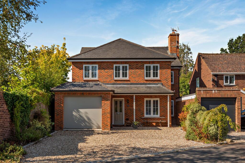 4-bed detached on Beechwood Close, Ascot, Berkshire, £1,200,000