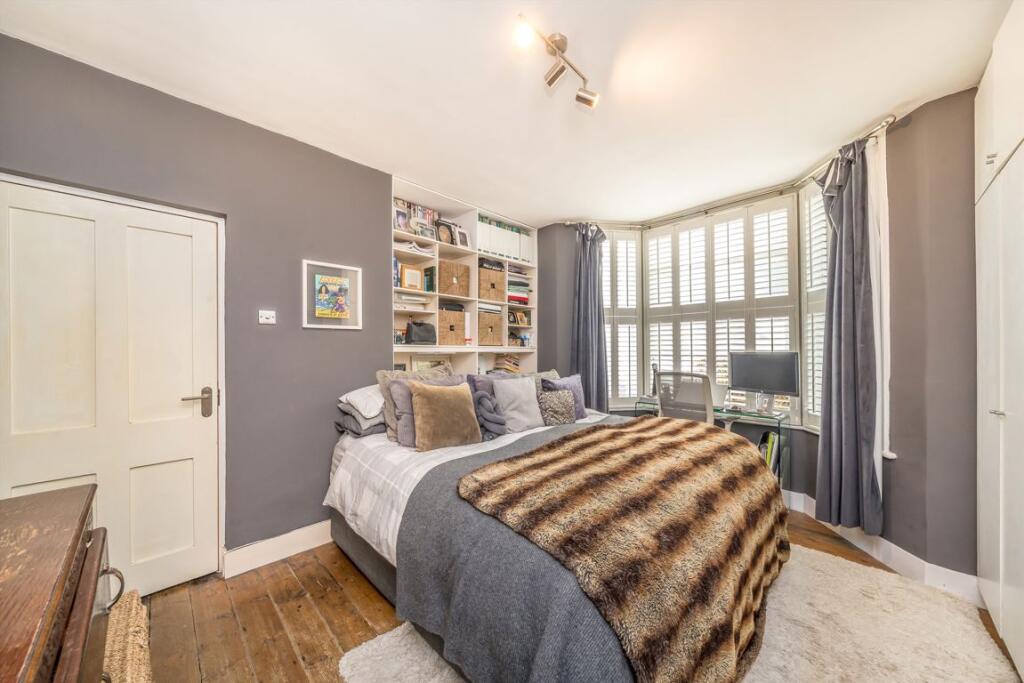 Apartment in London - View 5