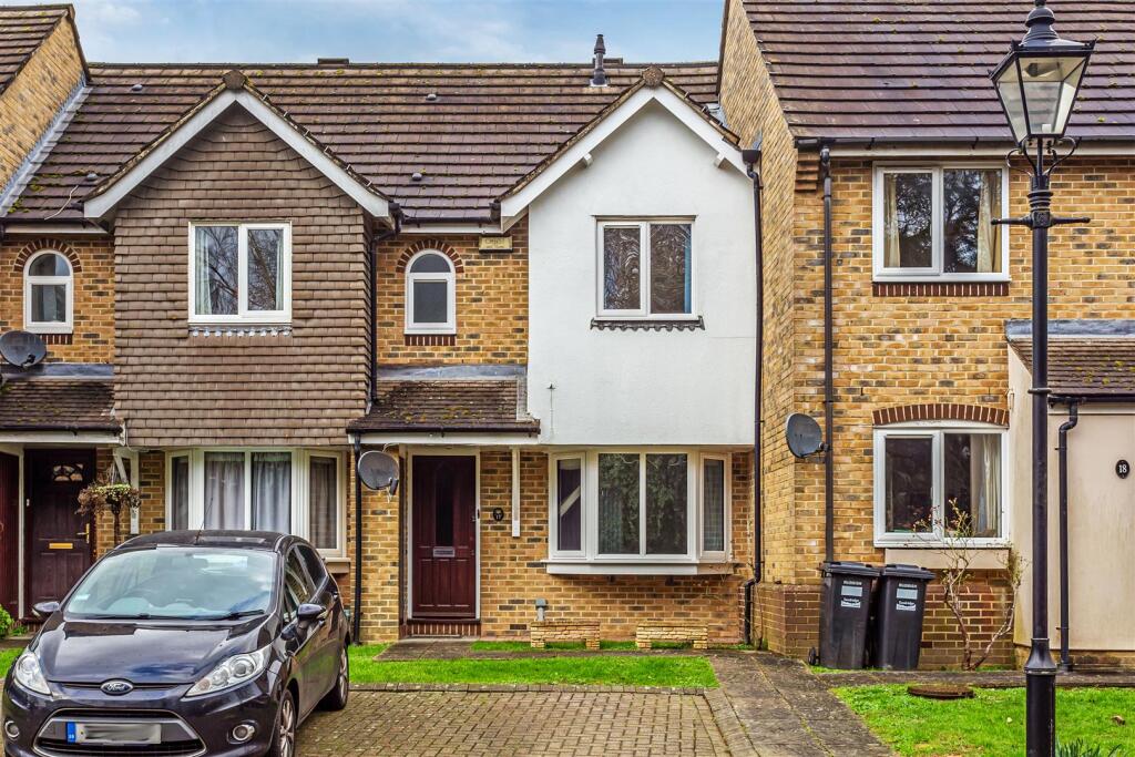 Main image of property: Crowhurst Mead, Godstone