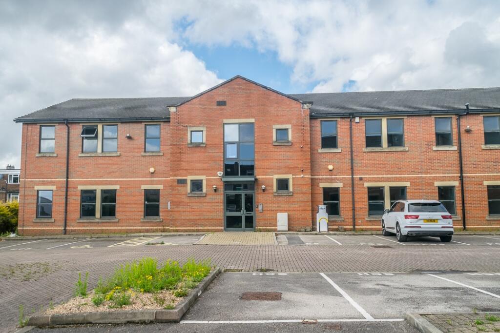 Main image of property: Morley, LS27