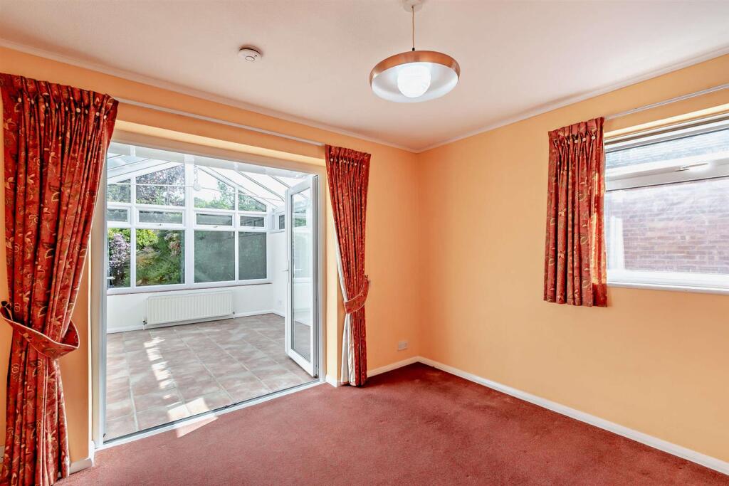 House in Maidstone, Langley - More