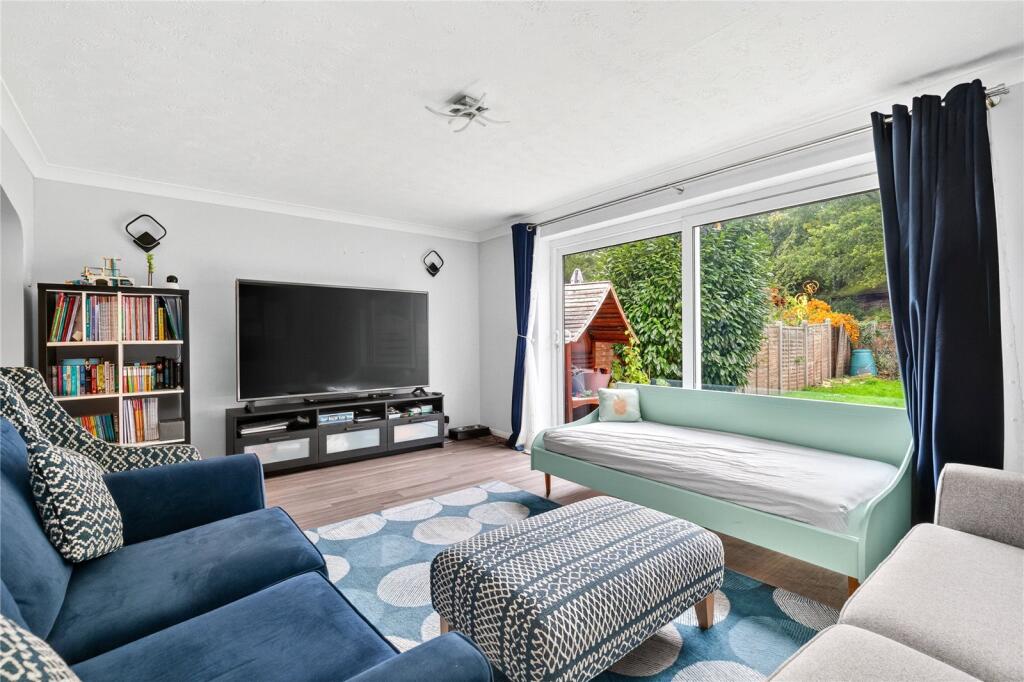 Kinross Avenue, Ascot, Berkshire, SL5 photo 4