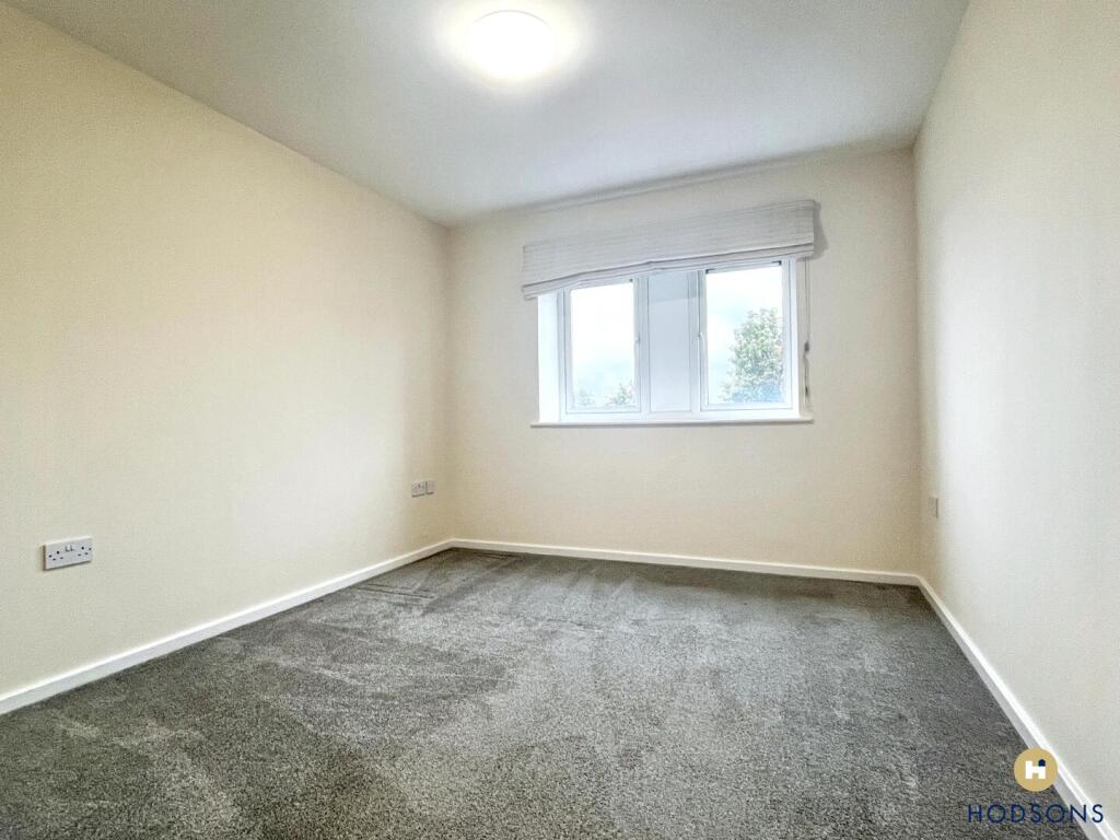 Apartment in Wakefield, West Yorkshire - View 5