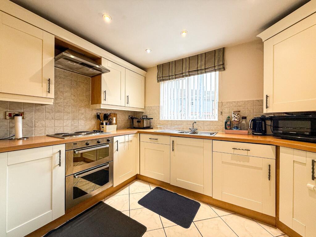 House in Bridgwater, Somerset - View 4