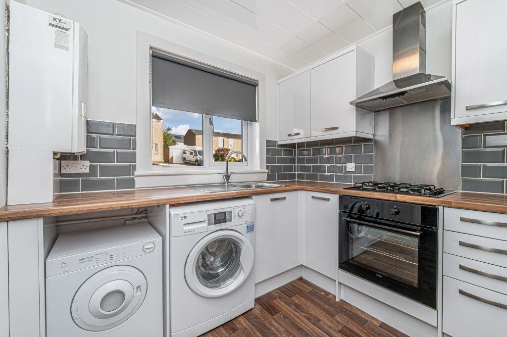 House in Dalgety Bay - More