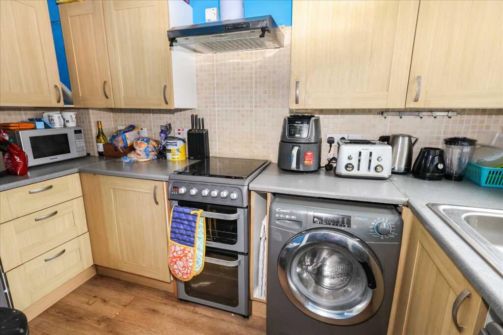 Jellicoe Close, Cippenham photo 2